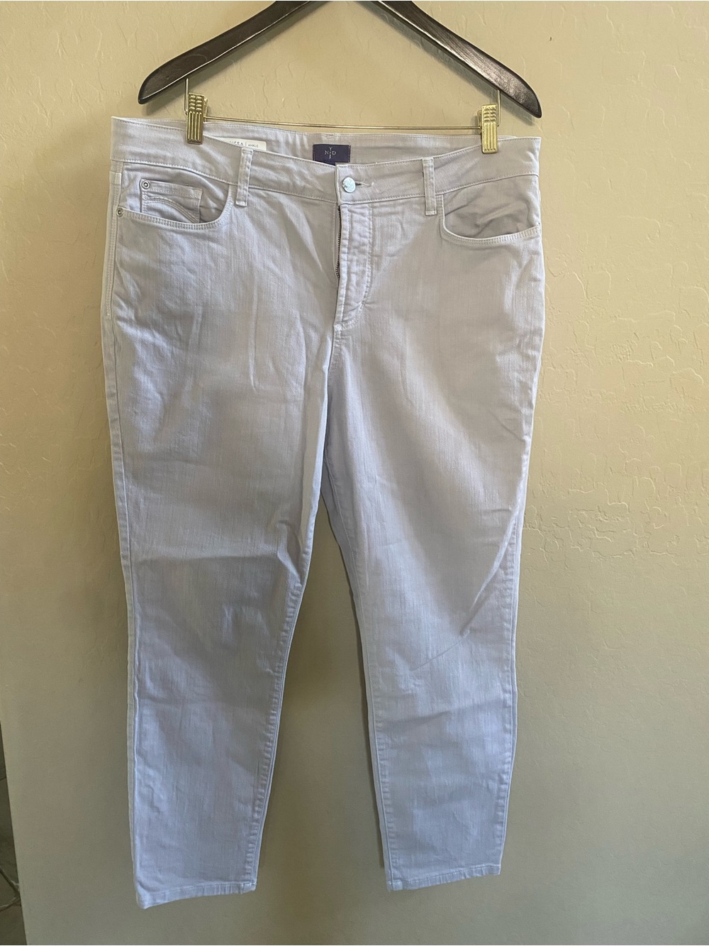 NWOT NYDJ grey Women's Stretch Slim Jeans Clarissa ankle